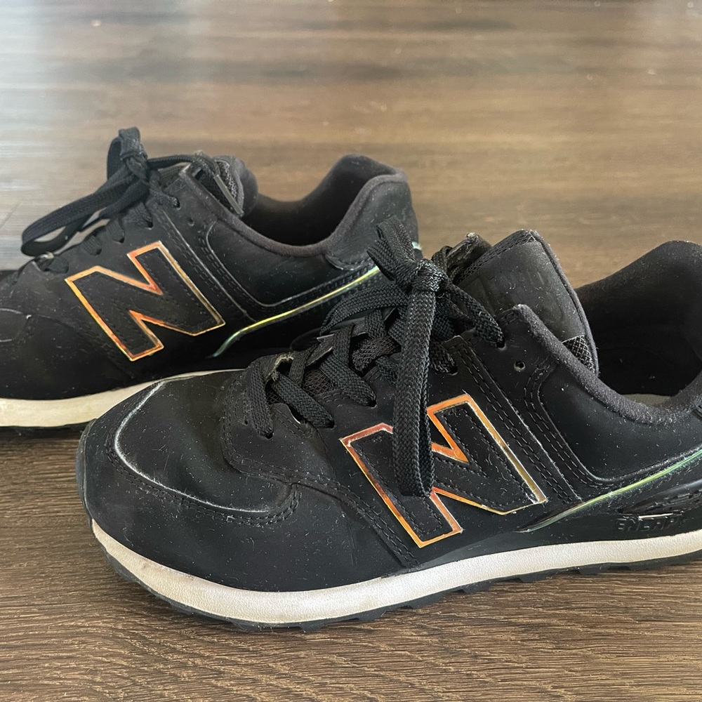 Women’s New Balance 574 black iridescent size 8.5